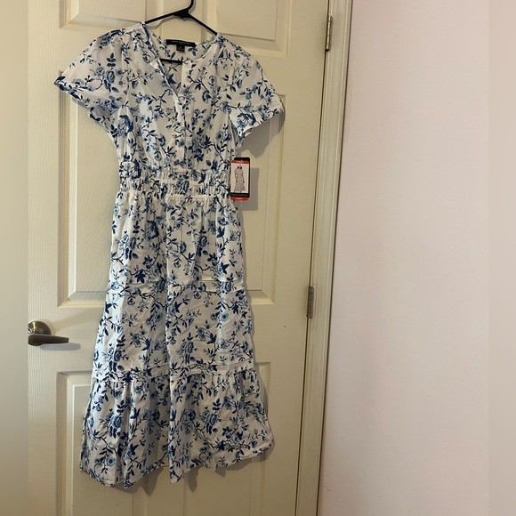 French connection Floral Maxi Dress Size X-Small NWT - Picture 1 of 6